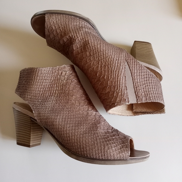 Gabor Open Toe shimmering snake Shoes - Picture 5 of 10